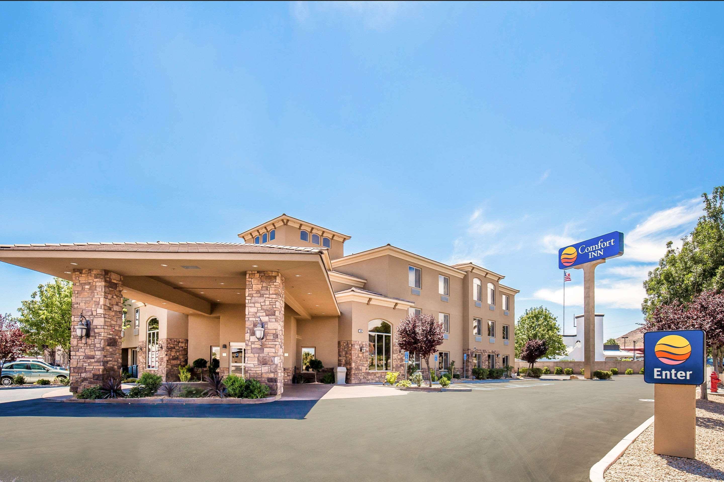 Comfort Inn At Convention Center Saint George Екстериор снимка