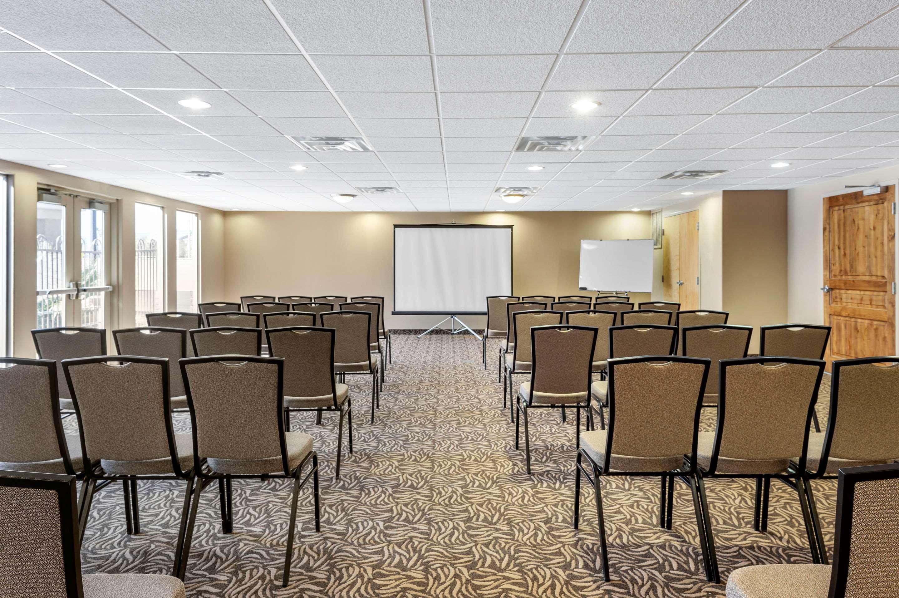 Comfort Inn At Convention Center Saint George Екстериор снимка