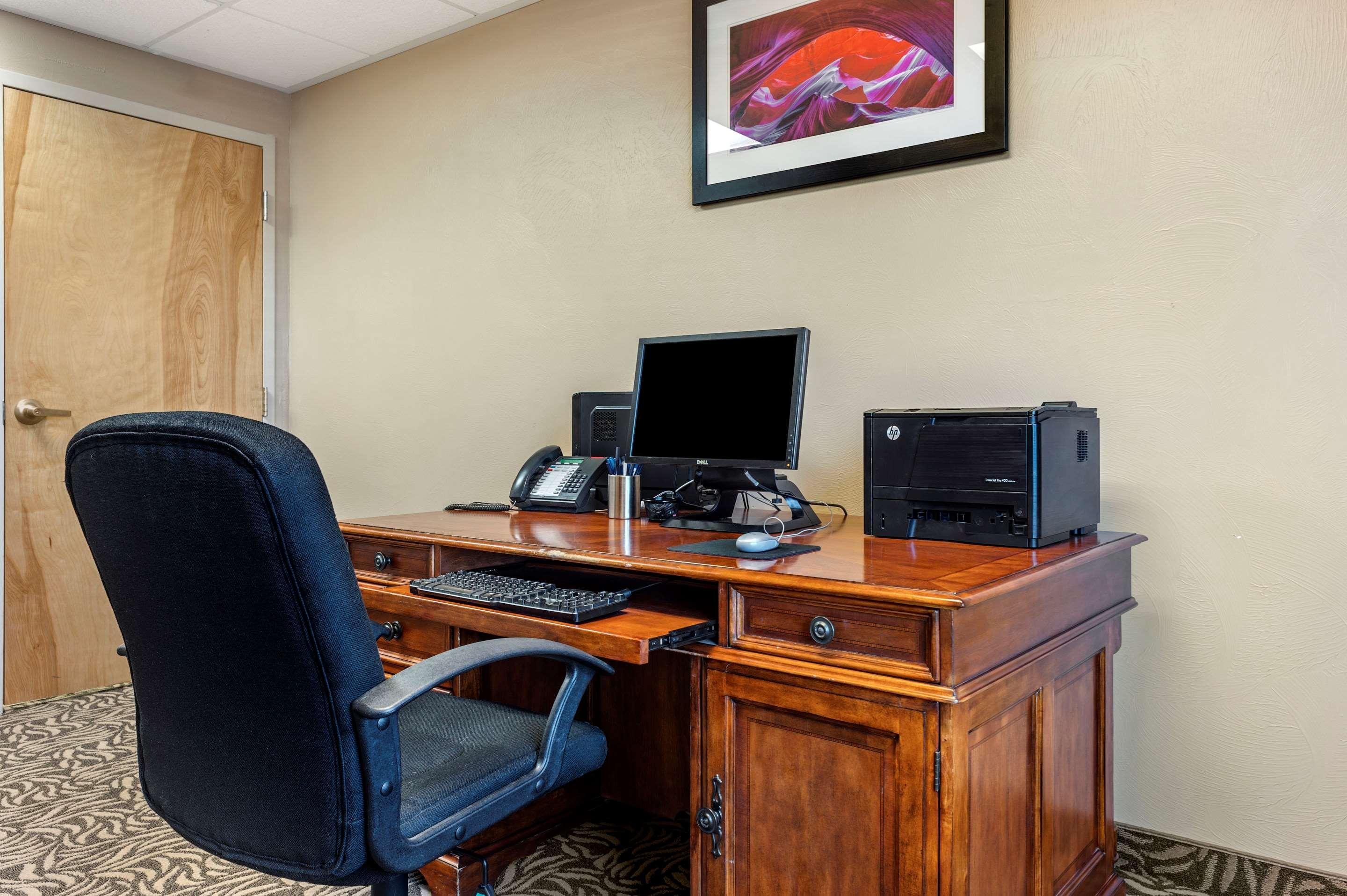 Comfort Inn At Convention Center Saint George Екстериор снимка
