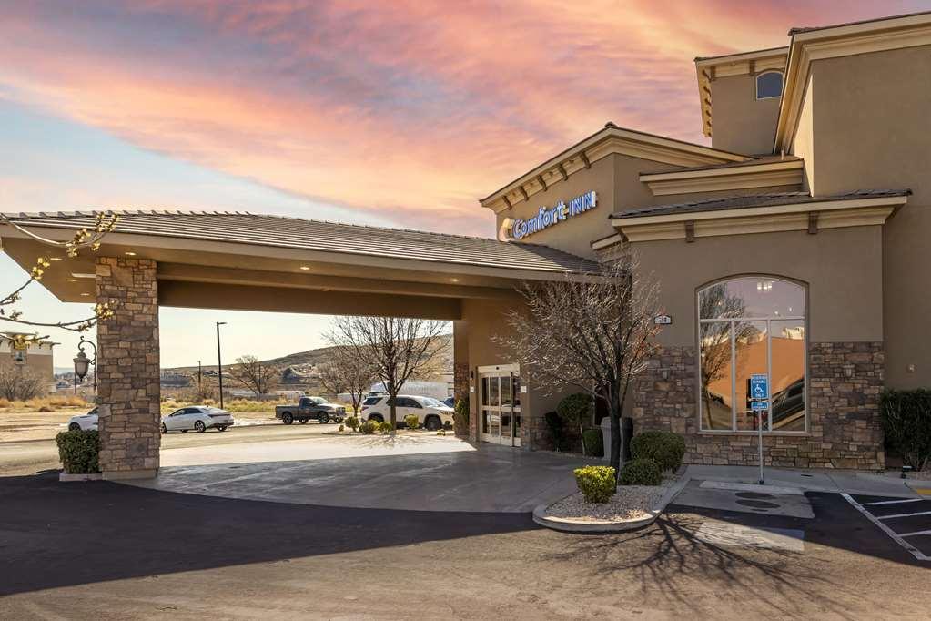Comfort Inn At Convention Center Saint George Екстериор снимка
