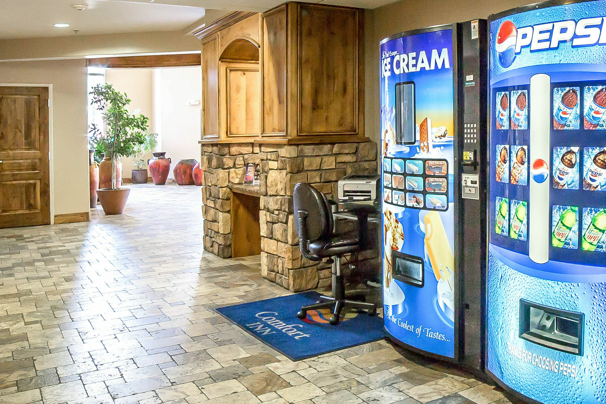 Comfort Inn At Convention Center Saint George Екстериор снимка